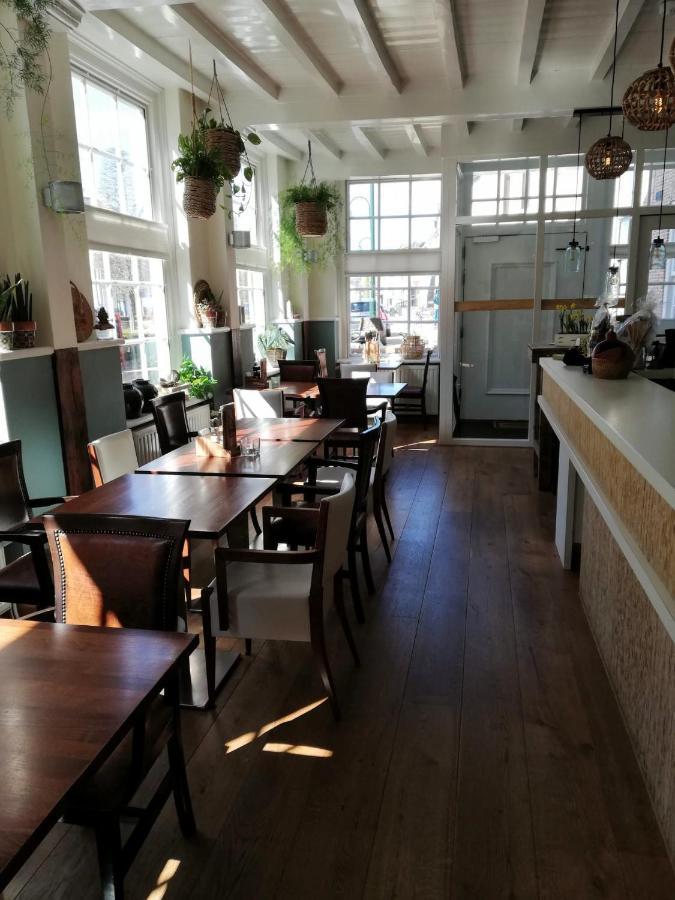Bed & Brasserie Het Kosthuys シント・マールテンスデイク エクステリア 写真